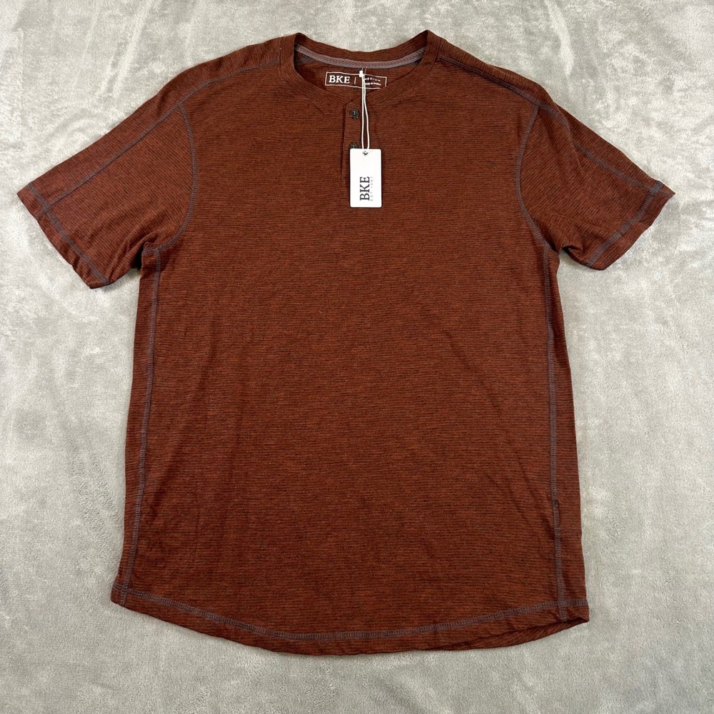 BKE Mens Short Sleeve Henley Shirt Rust Brown Space Dye Size Medium New with tag